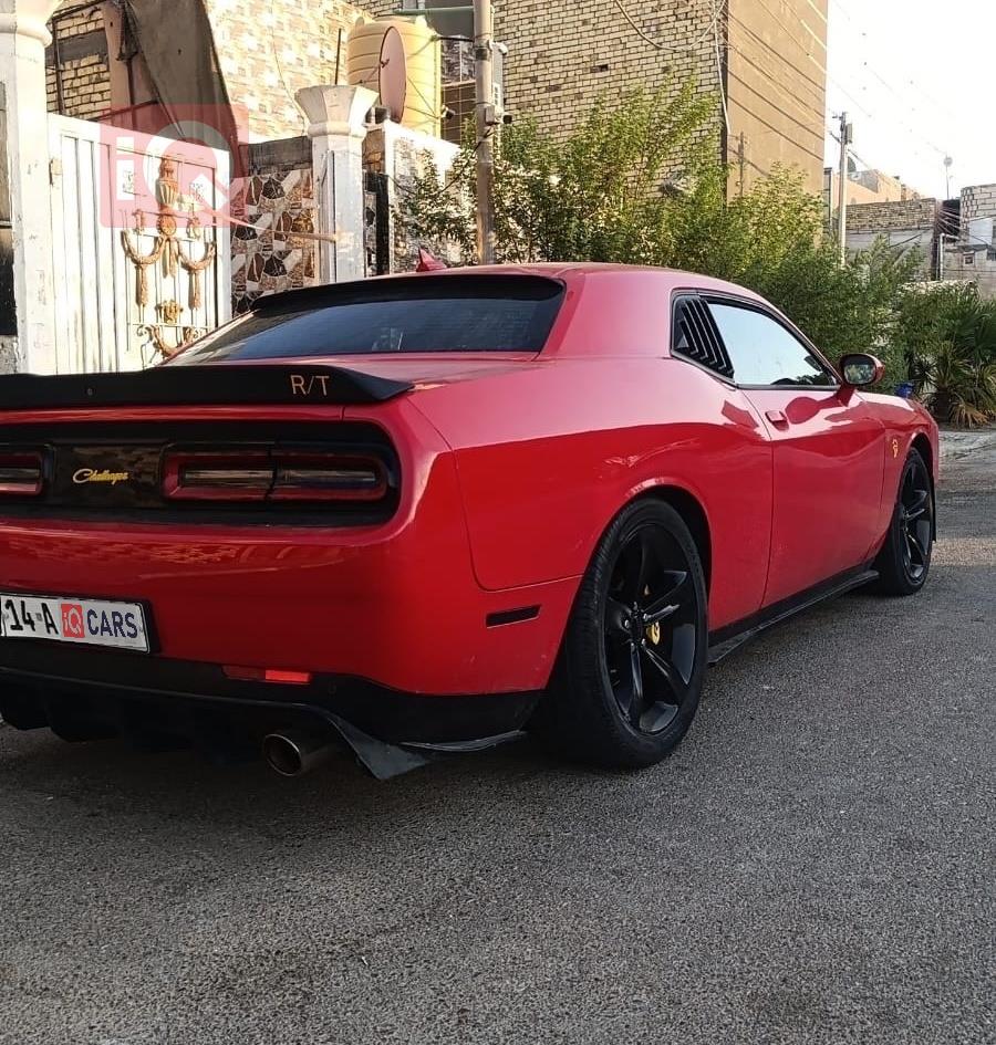 Dodge Challenger